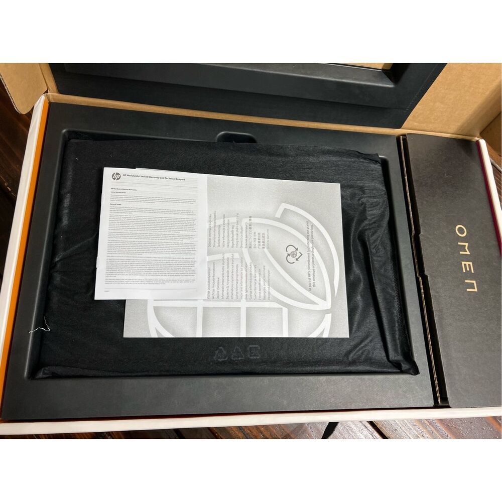 HP OMEN Advantage 16.1” Gaming Laptop Ryzen 7 6800H RX 6650M 16GB RAM 1TB SSD - Picture 2 of 14